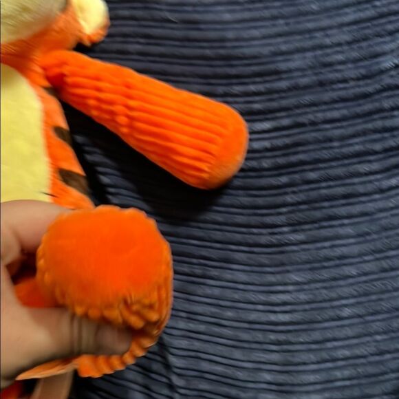 Disney SCENTSY Buddy TIGGER Plush Winnie The Pooh WITH HUNDRED ACRE WOODS PACK - Picture 6 of 6